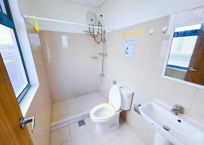 Apartment Center Near Mall Big 2 Bedroom 2 Restroom View Family-friendly Shore 2 Tower 1